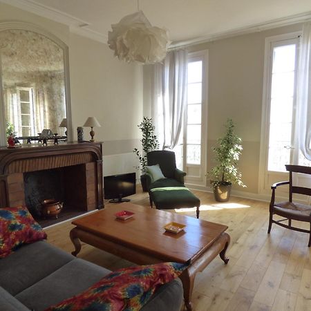 Roussy Nimes Romaine Luaran gambar